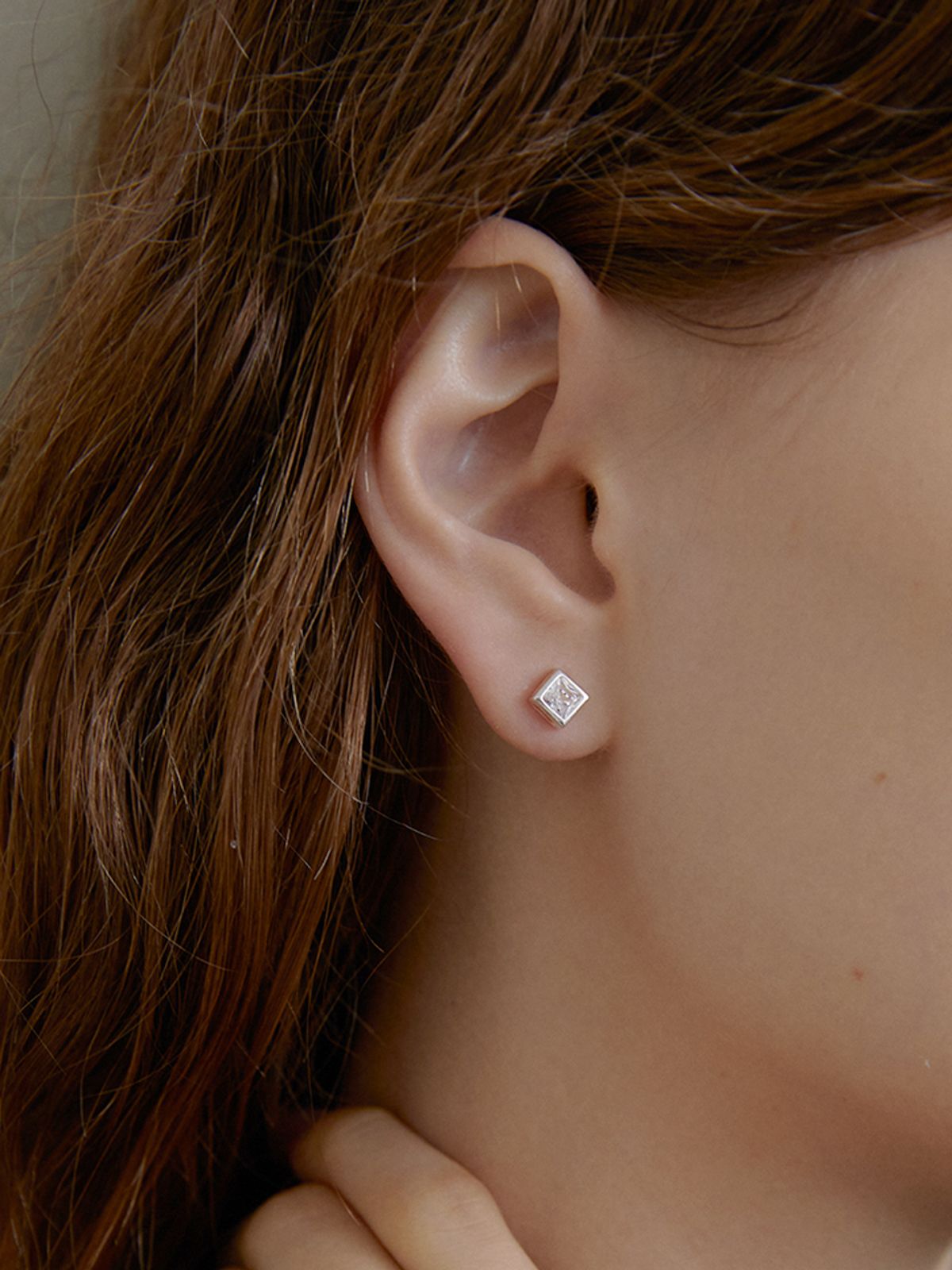 겟미블링(GETMEBLING) Square cubic earring