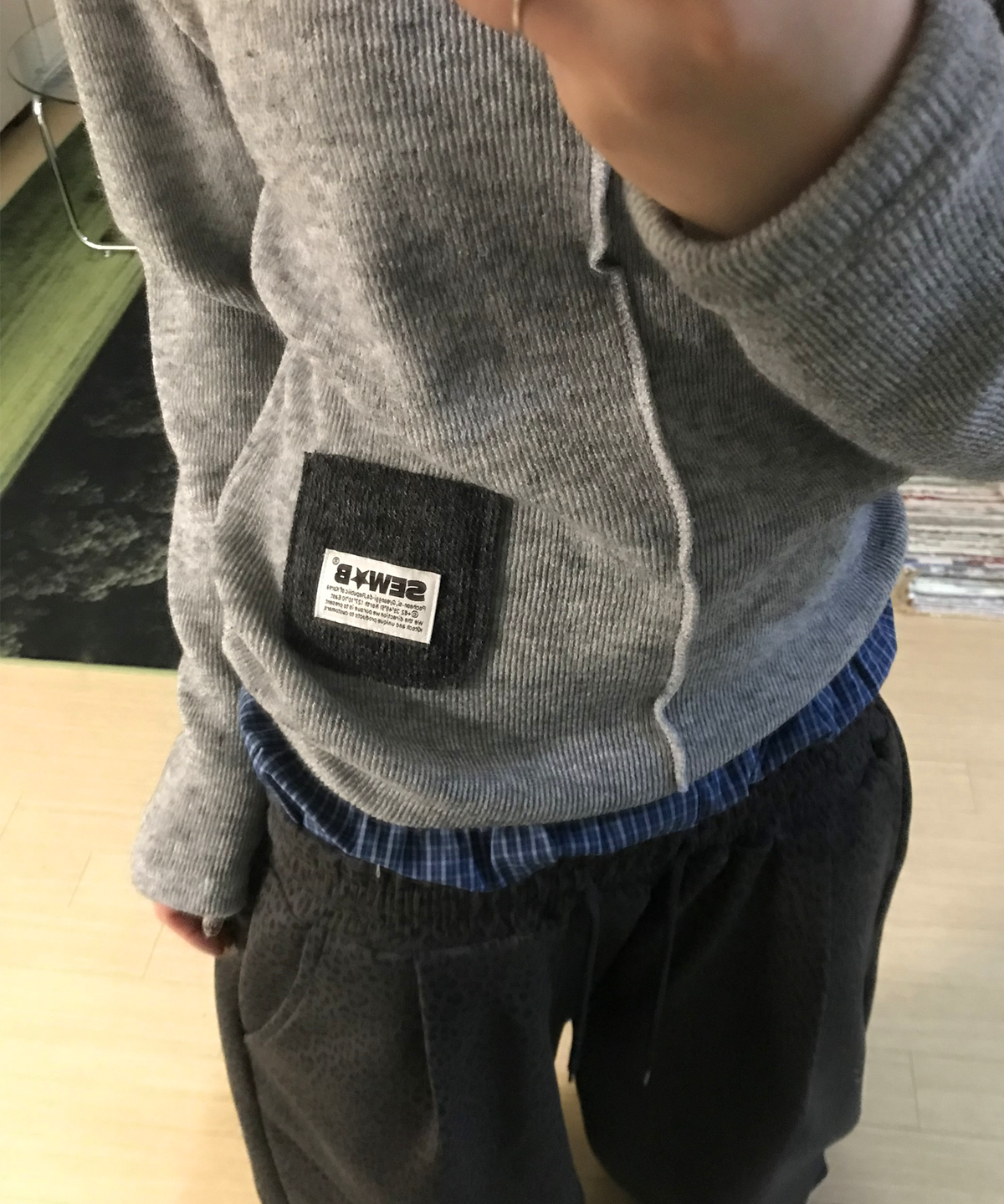 쏘비(SEW-B) 바라클라바 후드티 (세미크롭) 라이트