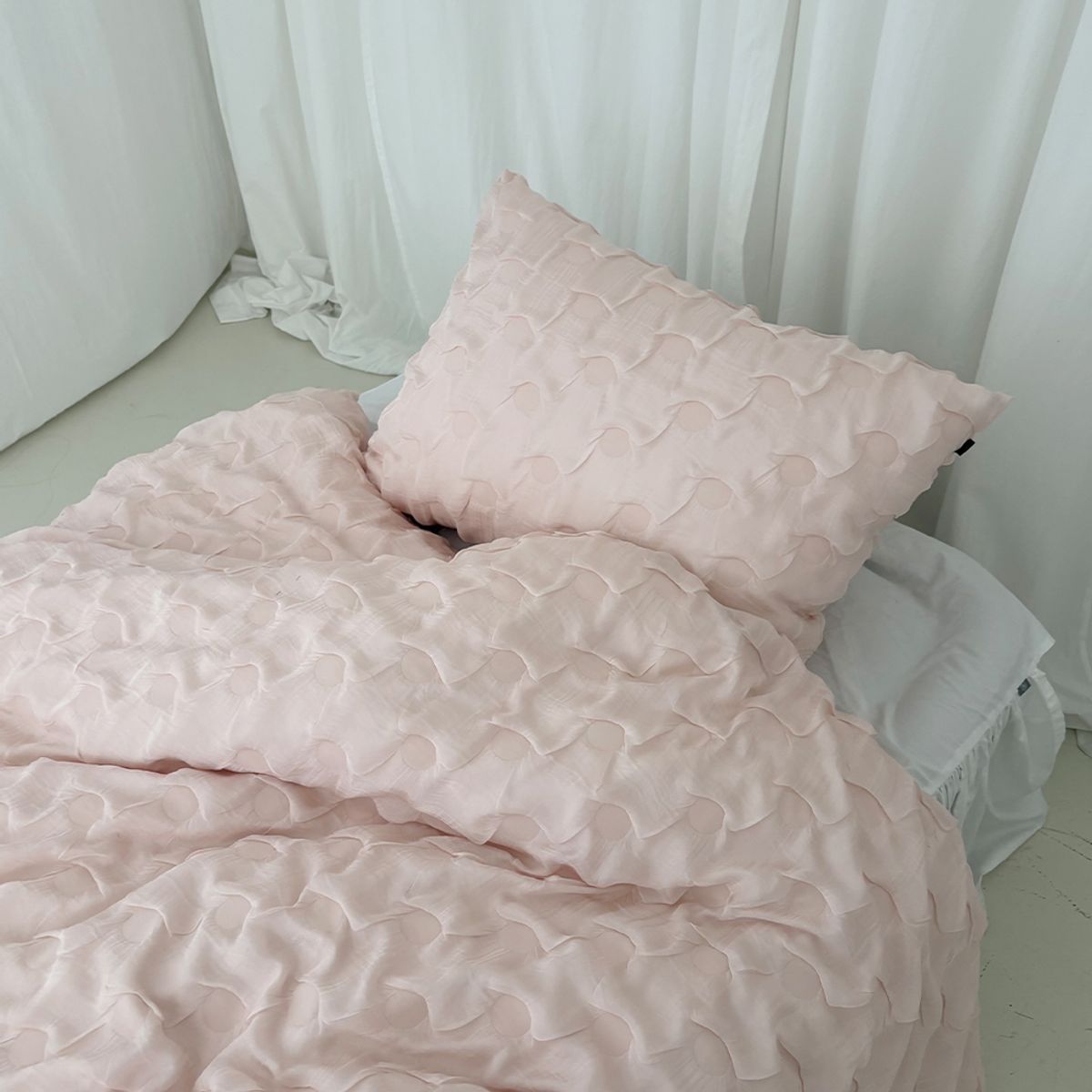 칸드(KAND) Chiffon Peony 베개커버 4colors