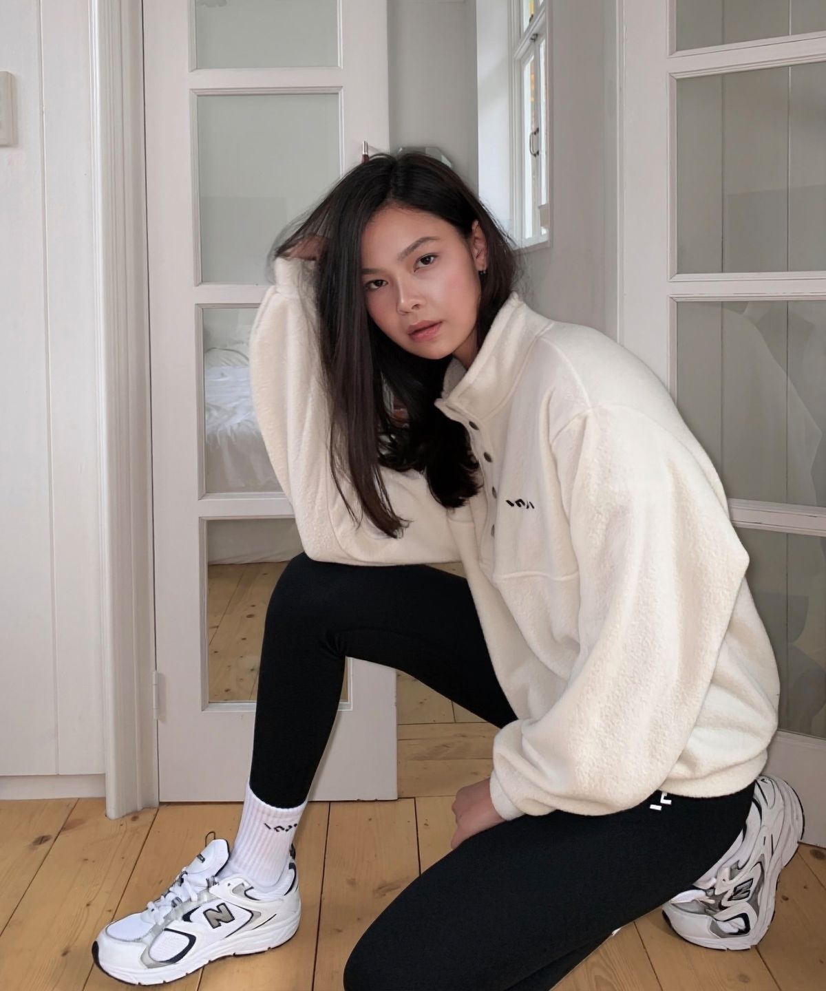 인지액티브(INJIACTIVE) Fleece Snap Pullover Sweatshirt 화이트