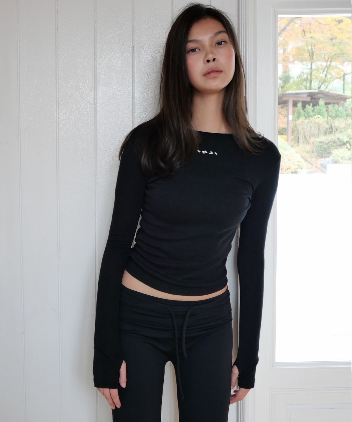 인지액티브(INJIACTIVE) Active Hand Warmer Tee 블랙