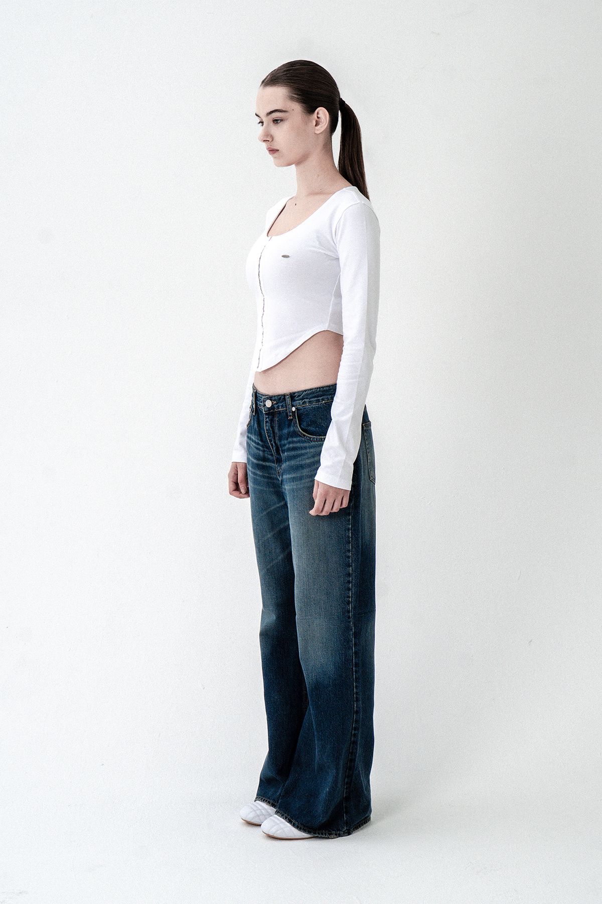 시너진(SYNERJYN) CAKE WIDE DENIM PANTS LIGHT BLUE