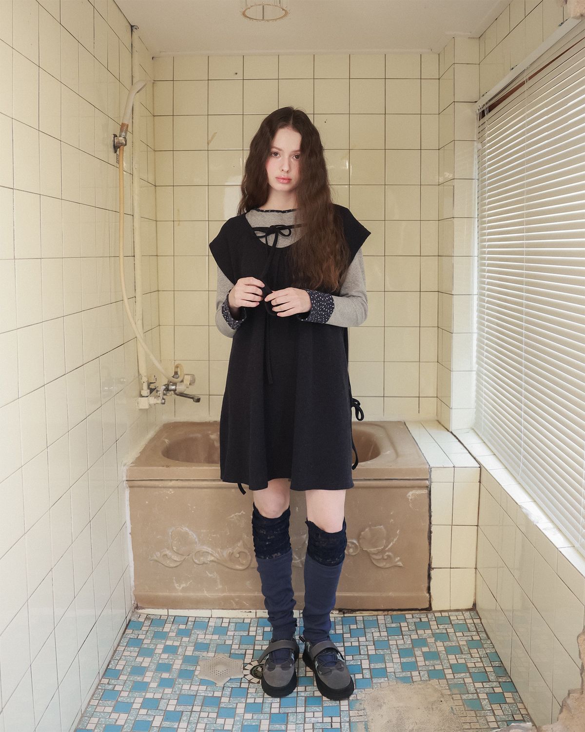 페이즈드(FAZED) 레이스 레이어드 오버니삭스_네이비
