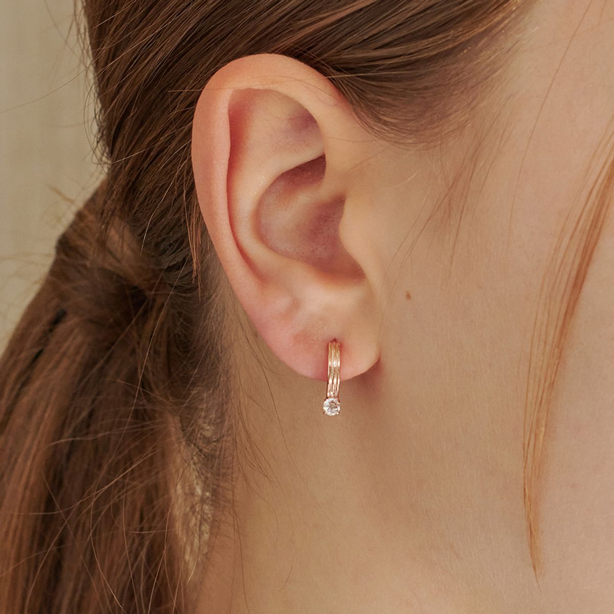러비앤비(LOVEENB) [14K gold] 로즈컷 심플 원터치 귀걸이