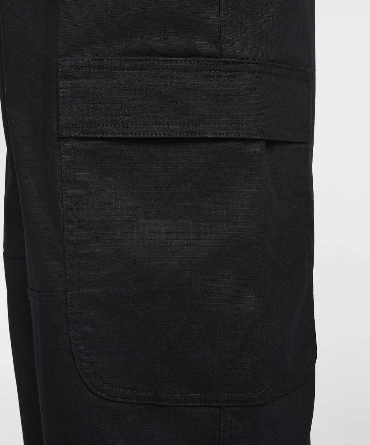 나이키(NIKE) 스포츠웨어 클럽 우븐 카고 팬츠 M - 블랙:화이트 / HV1434-011