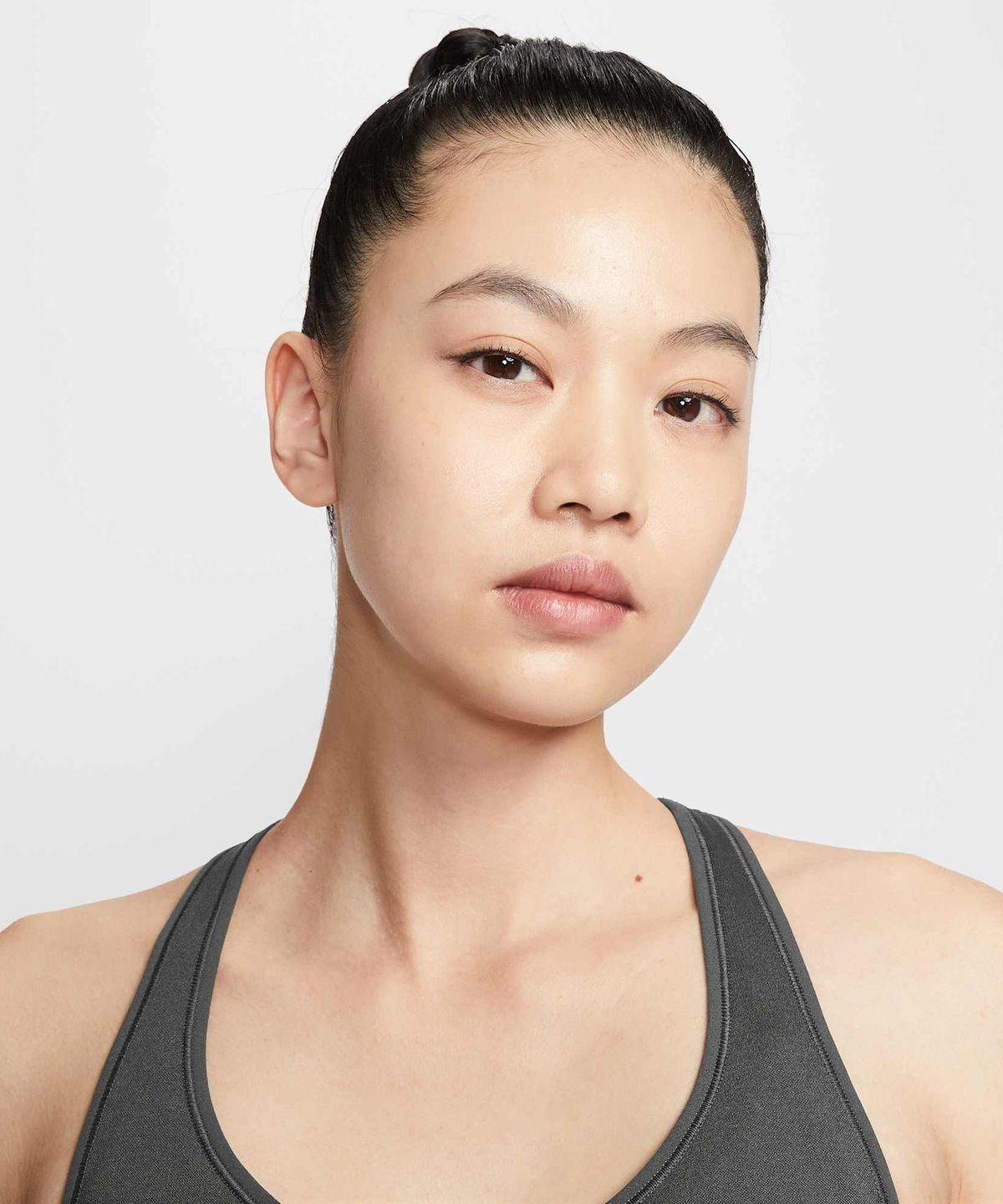 나이키(NIKE) 프로 심리스 드라이 핏 크롭 탱크 탑 W - 다크 스모크 그레이 / IB9415-070