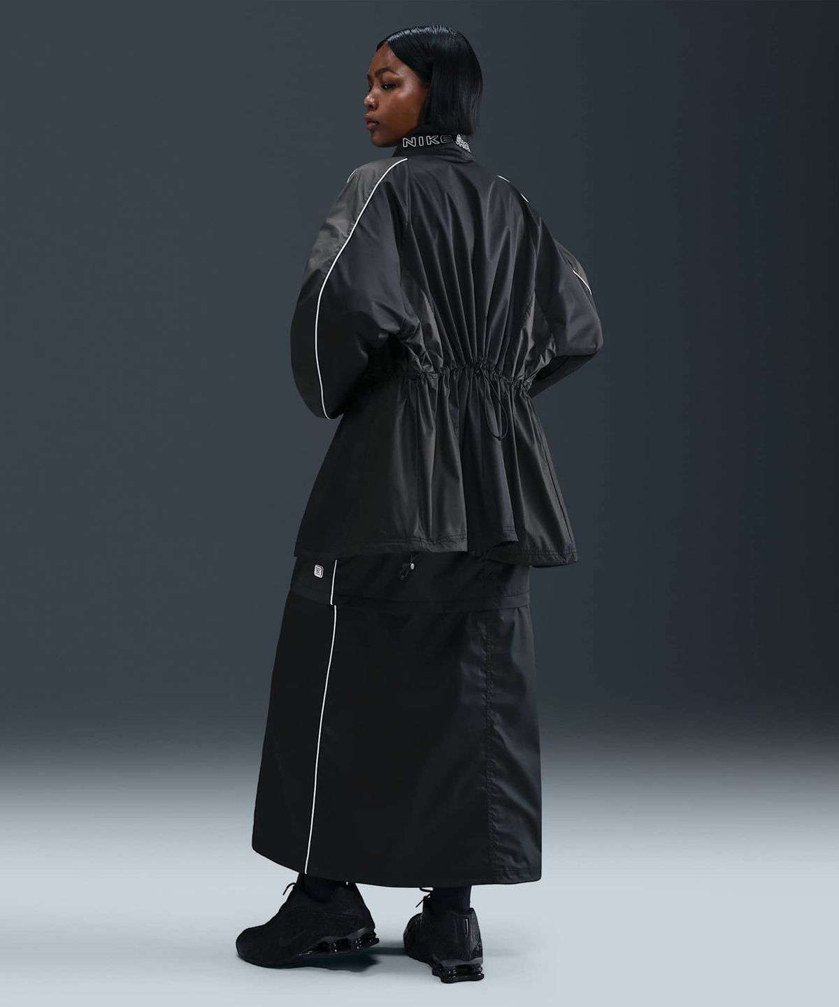 나이키(NIKE) 스포츠웨어 샥스 우븐 재킷 W - 블랙:앤트러사이트 / IH0259-010
