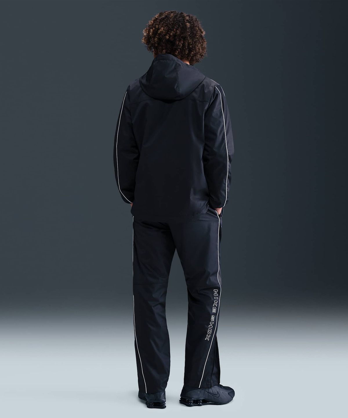 나이키(NIKE) 스포츠웨어 SHOX 우븐 하프집 재킷 M - 블랙:앤트러사이트 / IH0652-010