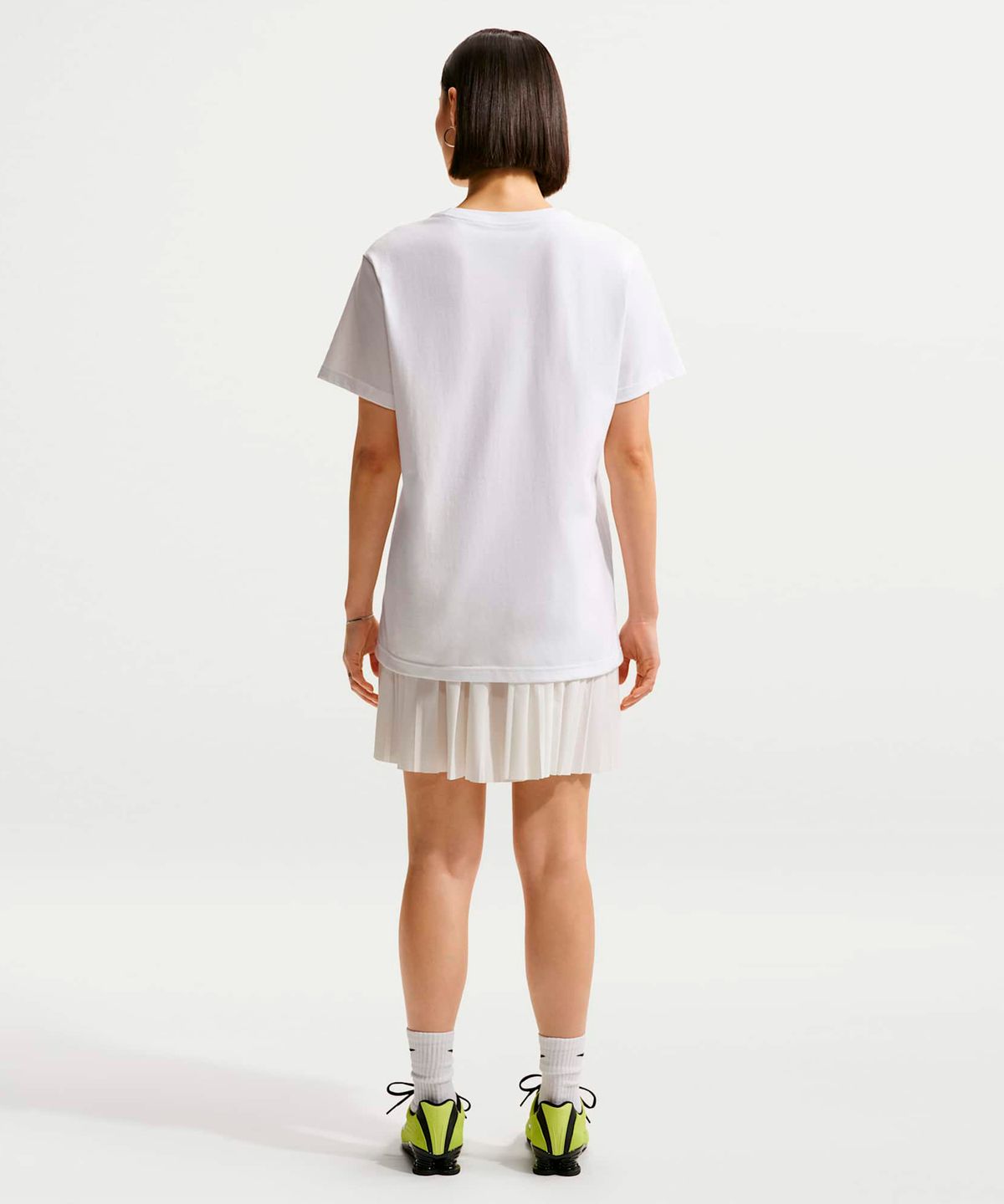 나이키(NIKE) 스포츠웨어 오버사이즈 반소매 티셔츠(플러스 사이즈) W - 화이트:블랙 / IH7602-100