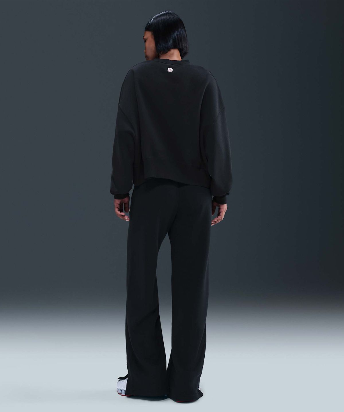 나이키(NIKE) 스포츠웨어 피닉스 플리스 샥스 하이웨이스트 팬츠 W - 블랙 / IO2246-010
