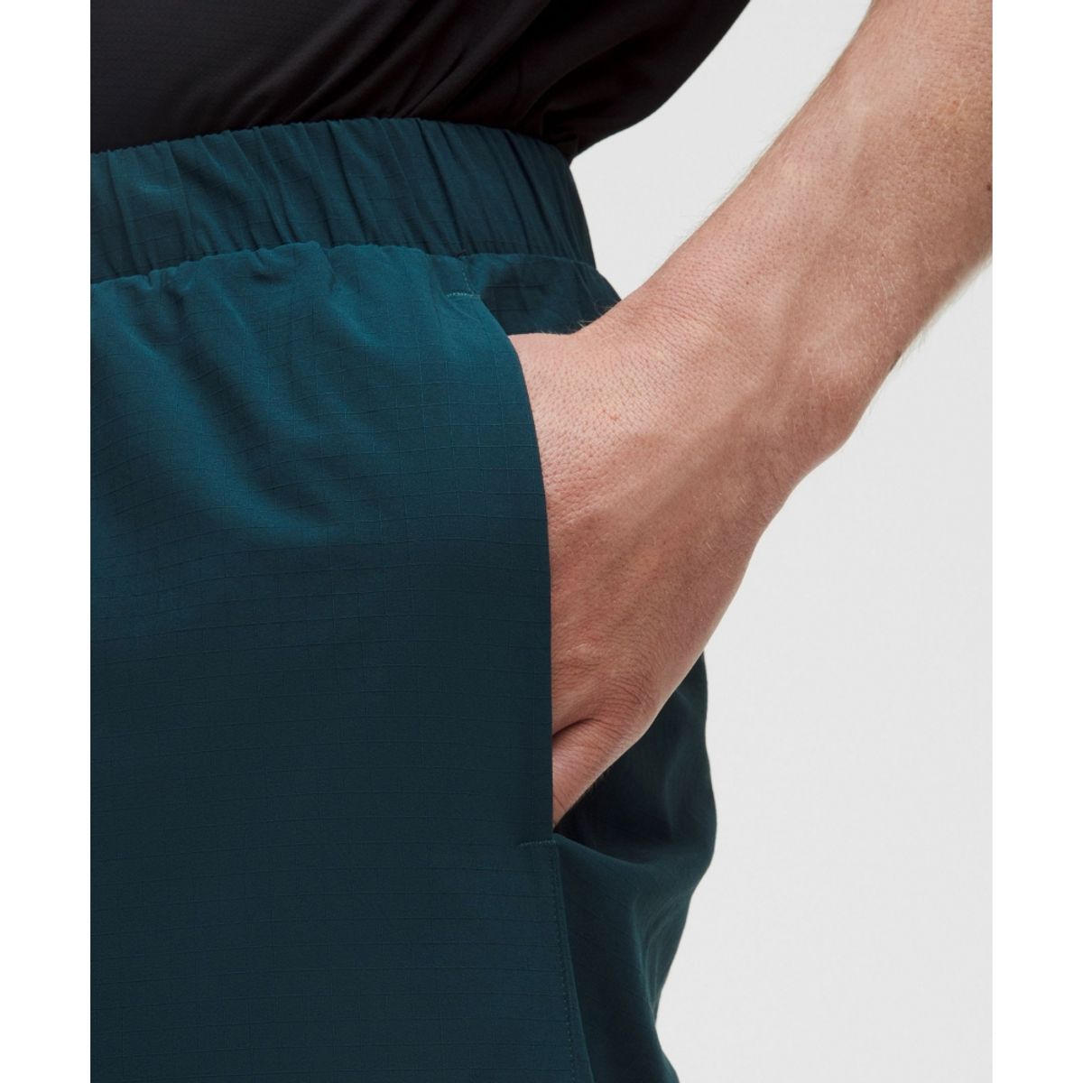 룰루레몬(LULULEMON) 마일 메이커 런 크루 립스탑 라인드 쇼츠 6inch  INCB