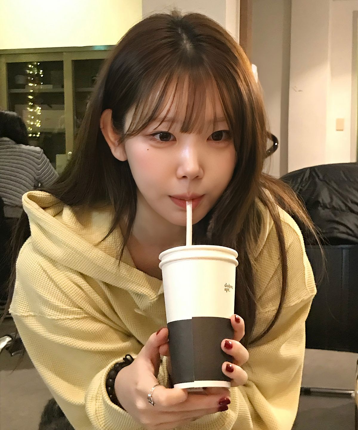 탄산마그네슘(TANSANMAGNESIUM) 오디피기X탄산 와플 버튼 후드티 (레몬)
