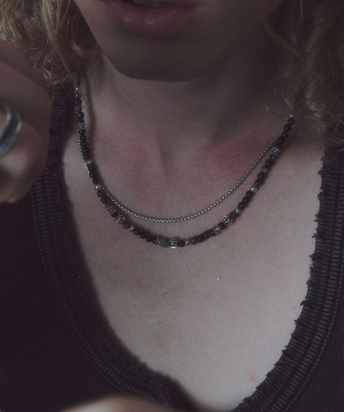 더스틸룸(THESTILLROOM) [SILVER] #N2501 Black bead necklace