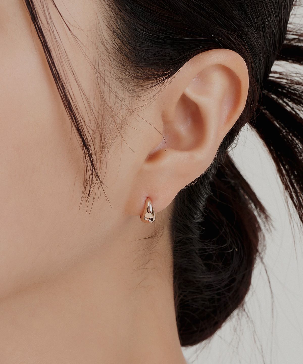 엘렌쥬얼리(HELENE JEWELRY) 14K 물방울 원터치 귀걸이