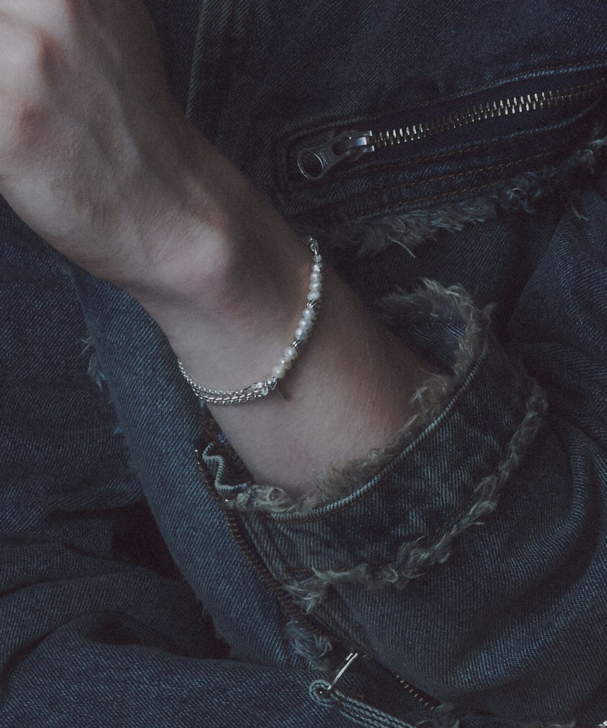 더스틸룸(THESTILLROOM) [SILVER] #B2518 Pearl half bracelet