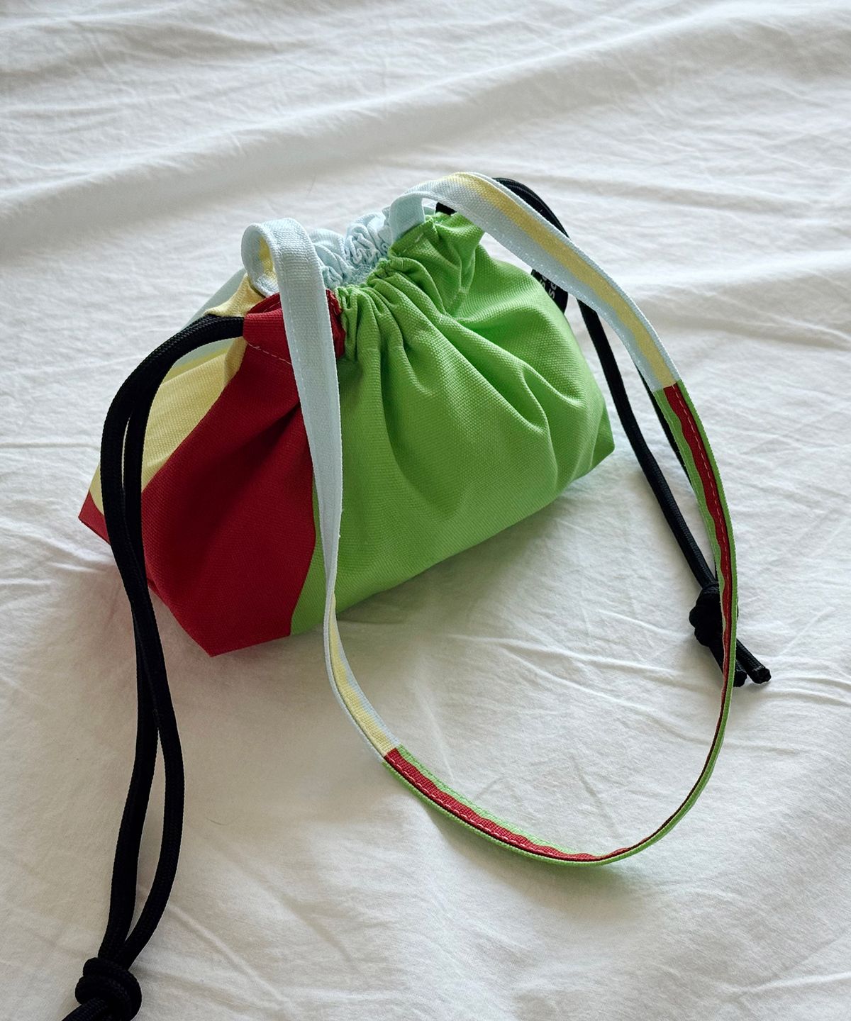 소곤소곤(SOGONSOGON) landscape mini string bag