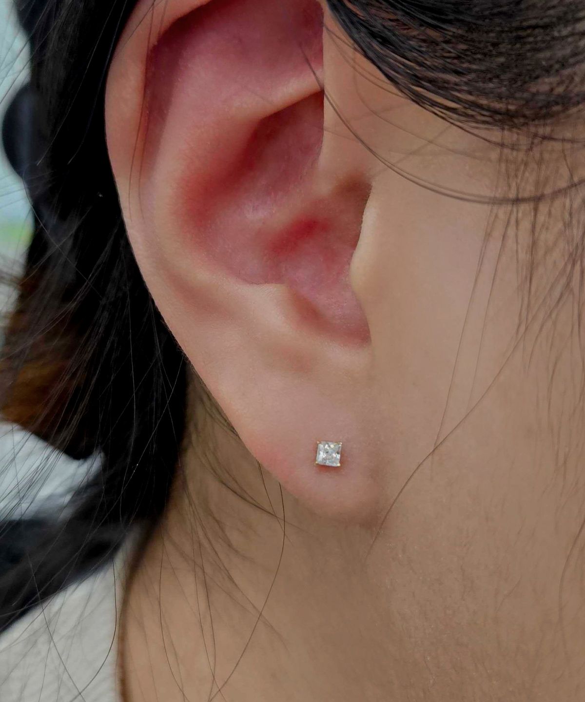 엘렌쥬얼리(HELENE JEWELRY) 14K 사각 큐빅 귀걸이