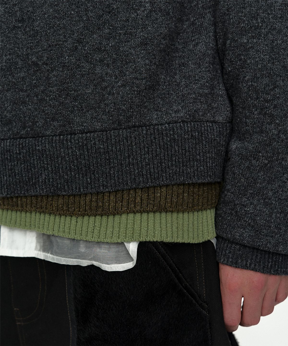 앤더슨벨(ADSB ANDERSSON BELL) LAYERED COLLAR CARDIGAN atb1410m(CHARCOAL)