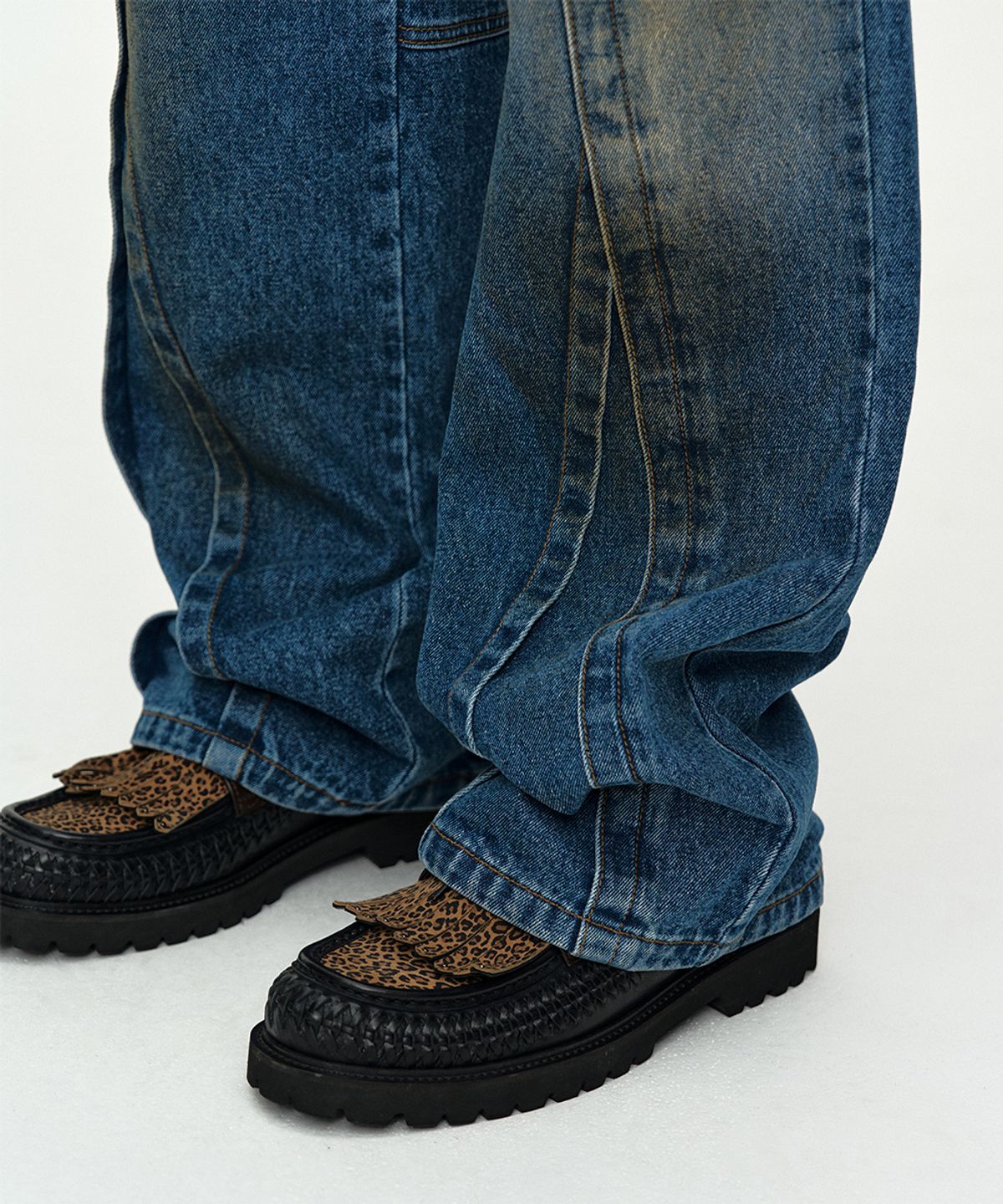 앤더슨벨(ADSB ANDERSSON BELL) UNISEX LAYERED WIDE-LEG JEANS apa865u(BLUE)