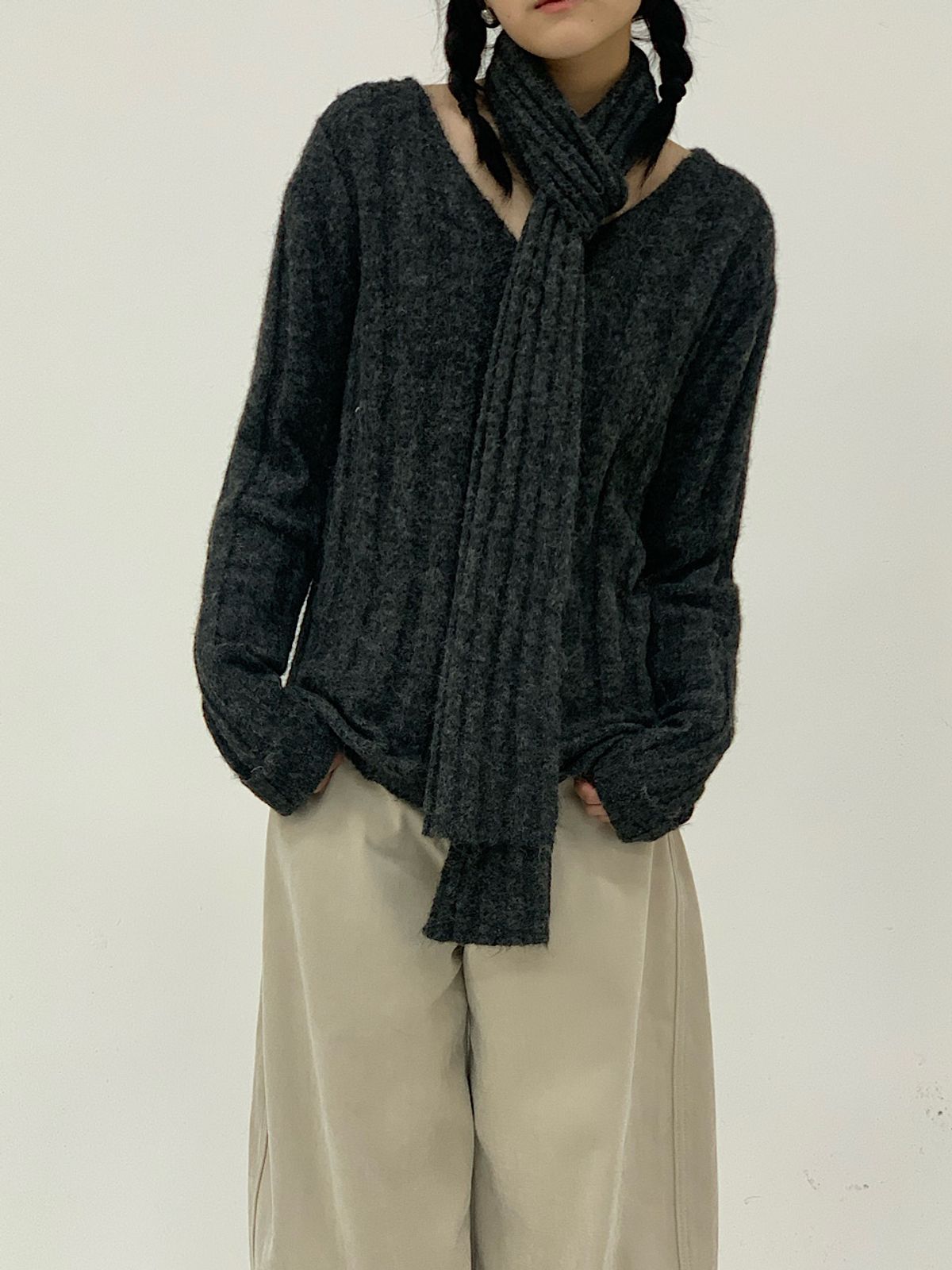 아포엠(APOEM) Brushed Tie Knit (3C)