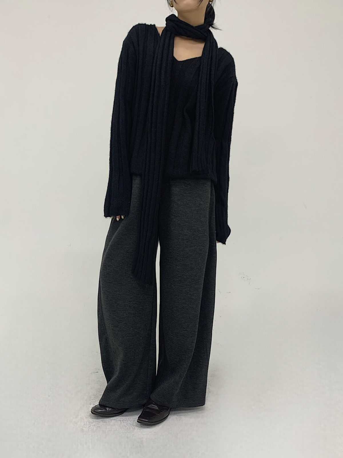 아포엠(APOEM) Brushed Tie Knit (3C)