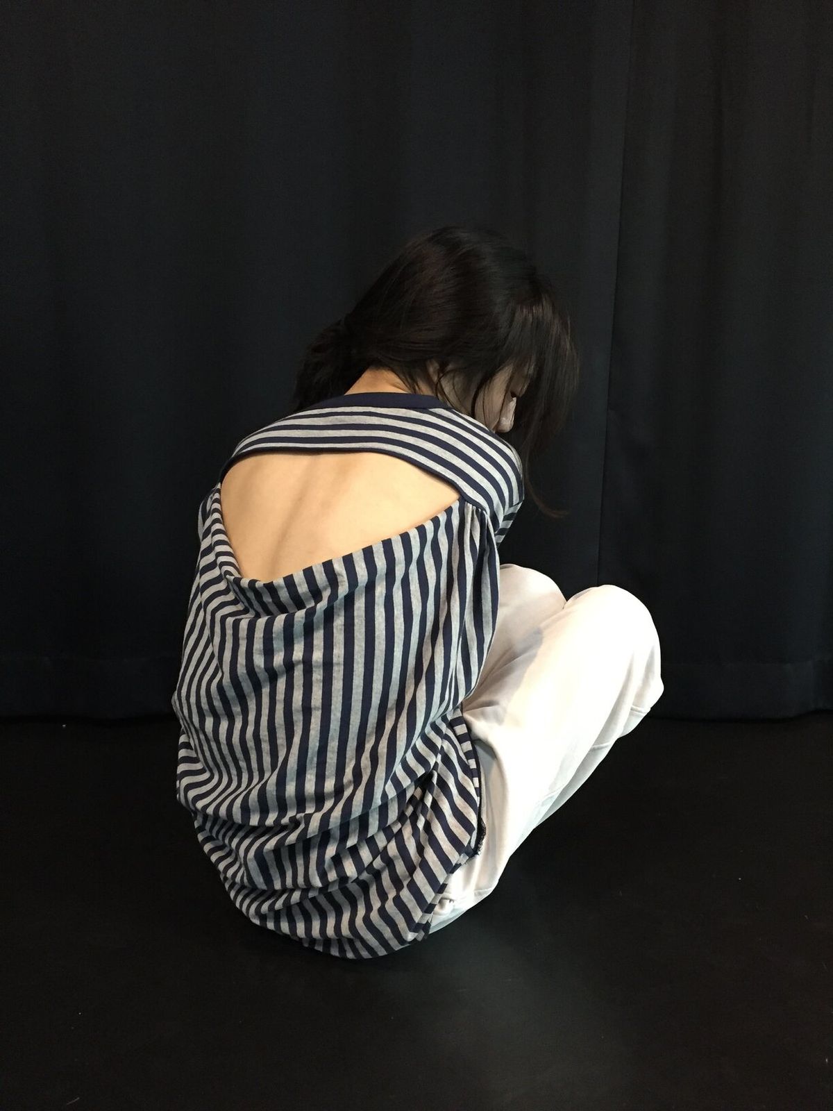 포샤(POSHA) 오픈 마인디드 져지 티셔츠