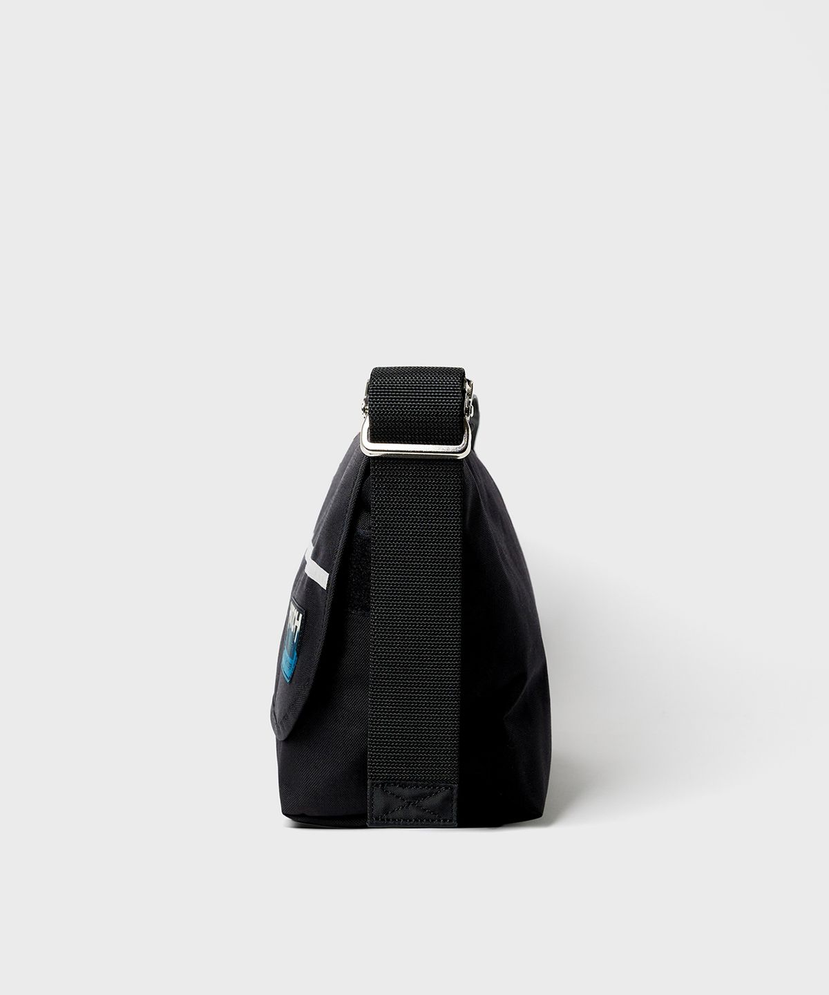 맨하탄 포티지(MANHATTAN PORTAGE) X 히치 1606V 빈티지 메신저백 M BLACK