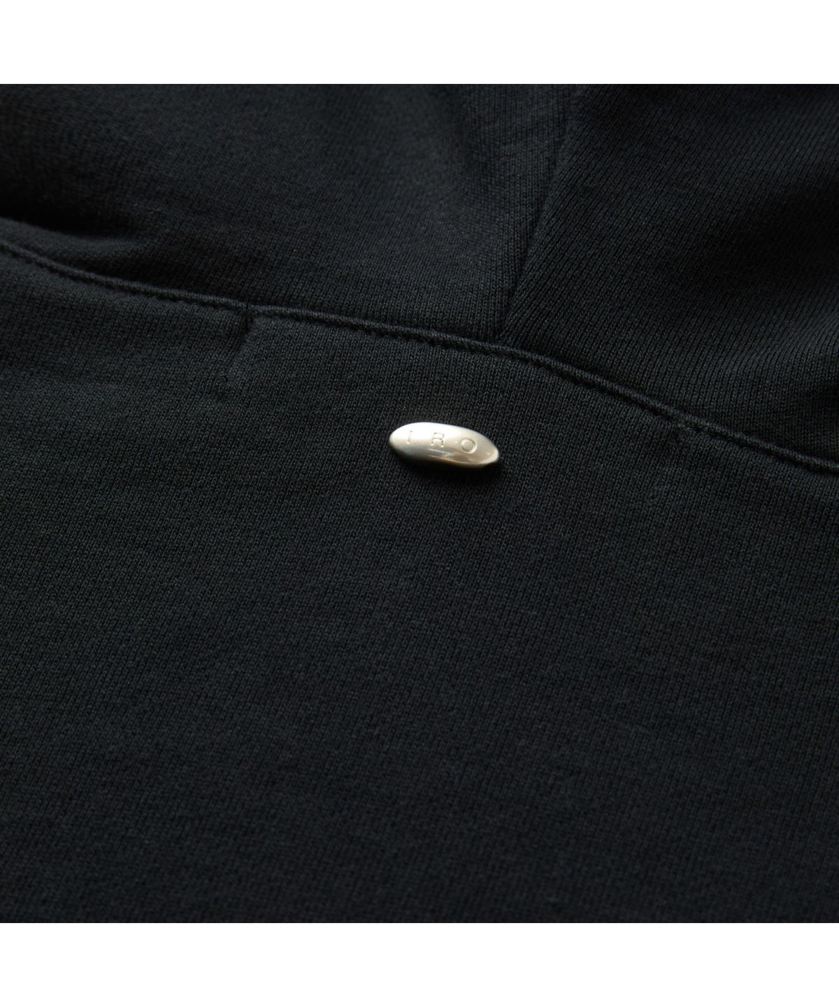 이로(IRO) Vessels 베이직 로고자수 스웻후디 IQTSX26751BKX