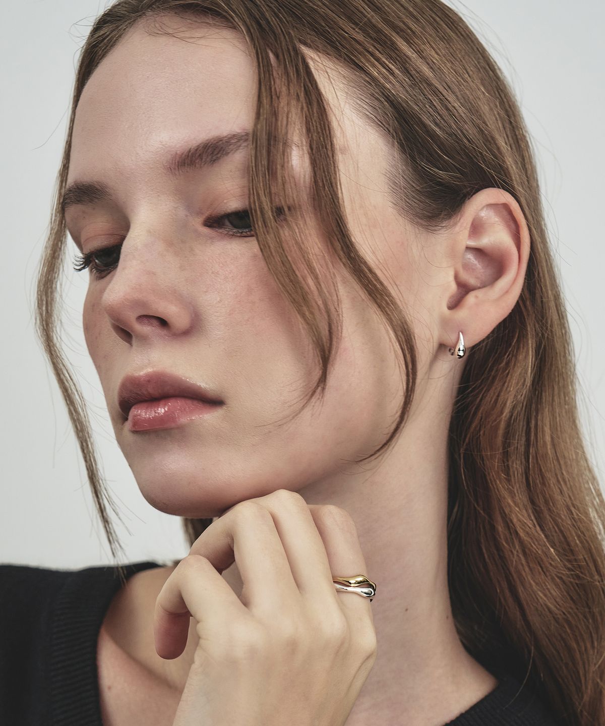 아티카 로우(ATTICA RAW) Single Drop Earrings / EBS027