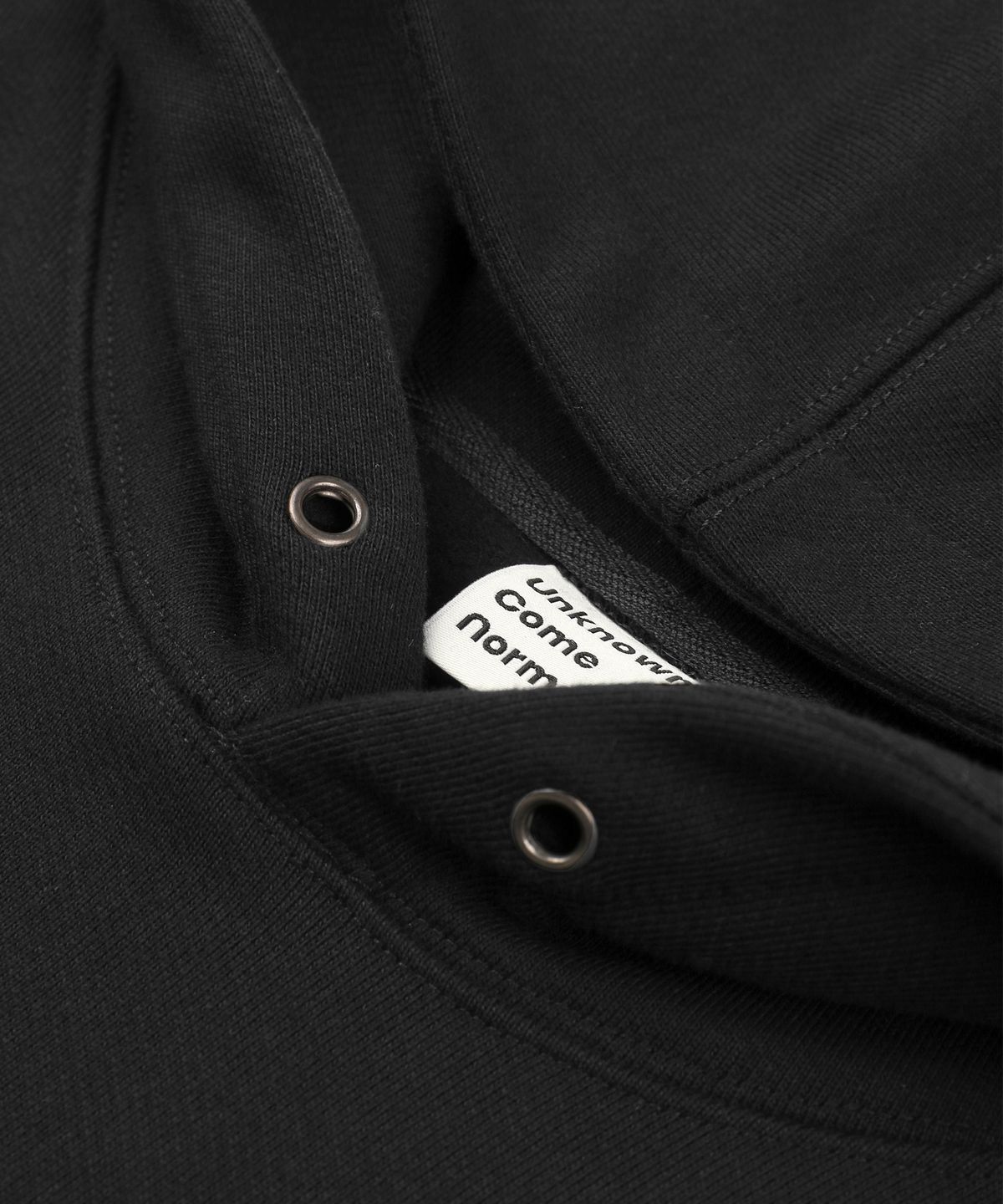언노운컴노멀(UNKNOWNCOMENORMAL) Symbol Crystal Hoodie [BLACK]