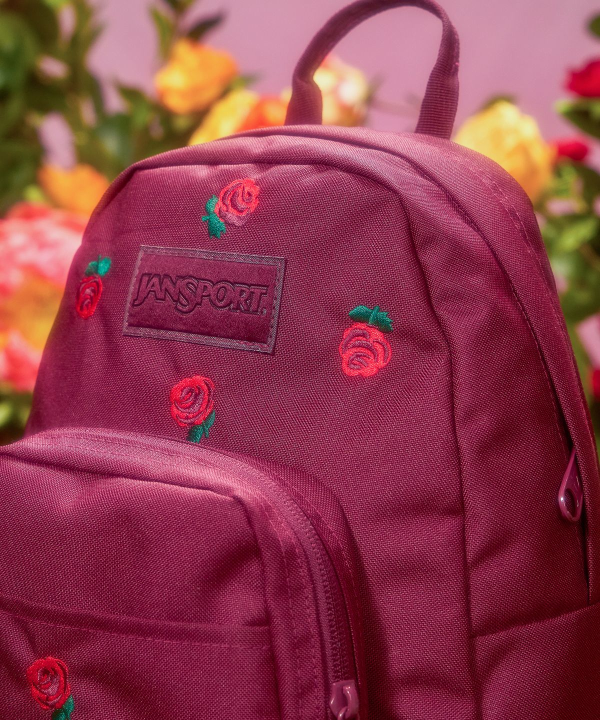 잔스포츠(JANSPORT) 하프파인트 FX JUST A ROSE EMBROIDERY
