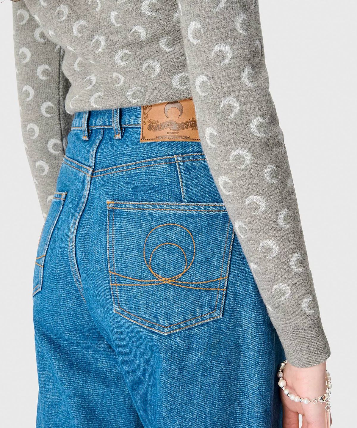 마린 세르(MARINE SERRE) (W) 문 레이저 블루 워시 데님 하이 웨이스트 플레어 진 라이트 블루 MOON LASER BLUE WASH DENIM HIGH-WAIST FLARE JEANS BL05 LIGHT