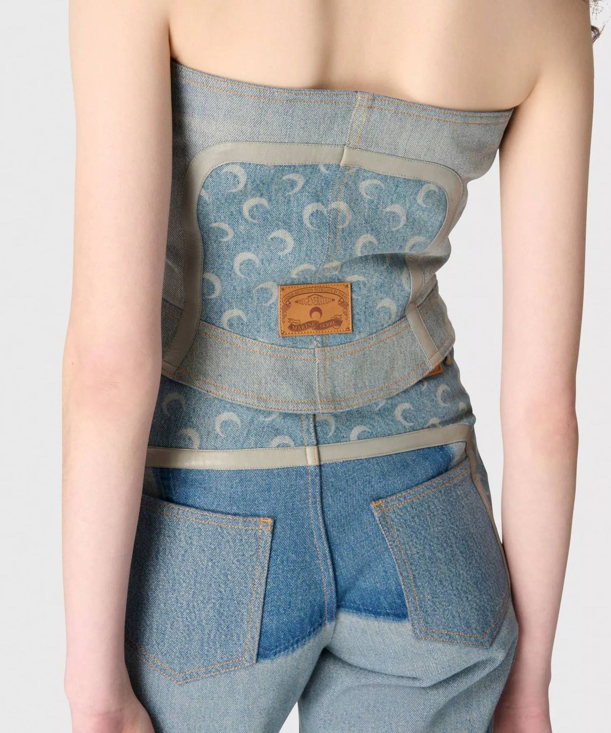 마린 세르(MARINE SERRE) (W) 리제너레이티드 데님 뷔스티에 탑 라이트 샌드 REGENERATED DENIM BUSTIER TOP BG01 LIGHT SAND