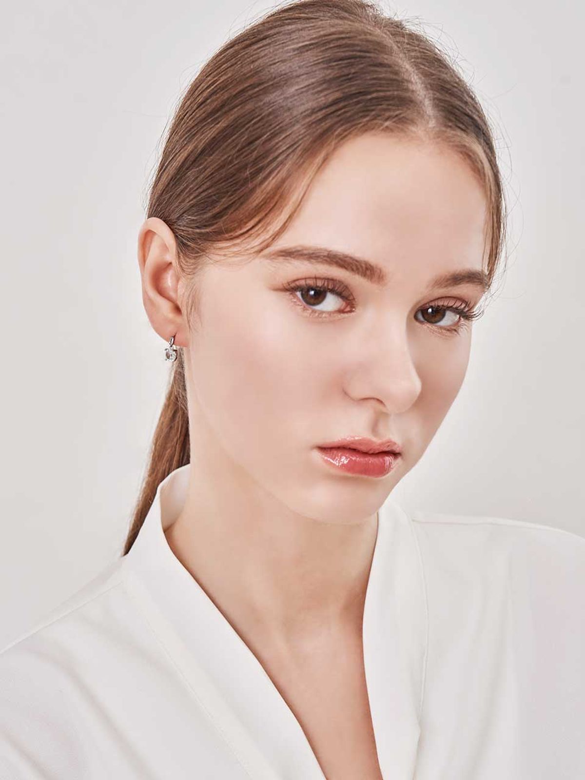 가이거주얼리(GEIGERJEWELRY) 큐빅 드롭 귀걸이 GISVEE134 (실버925 PIN)