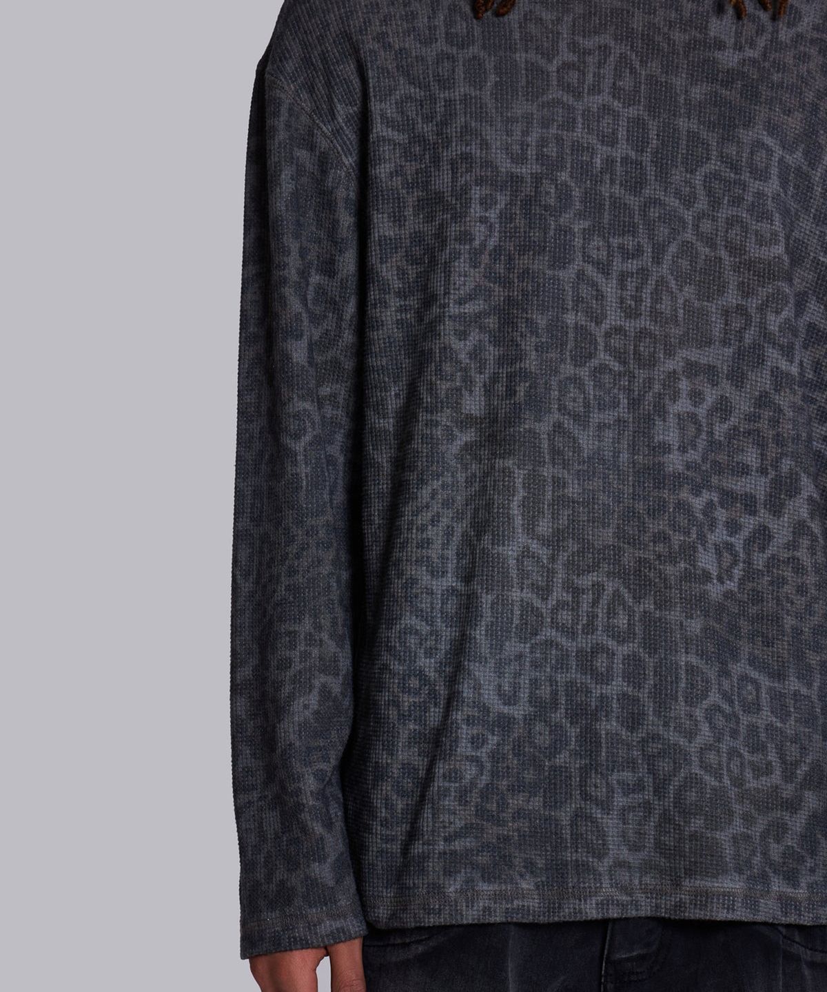 제이디드 런던(JADED LONDON) (U) 차콜 레오파드 와플 LS 탑 차콜 CHARCOAL LEOPARD WAFFLE LS TOP CHARCOAL