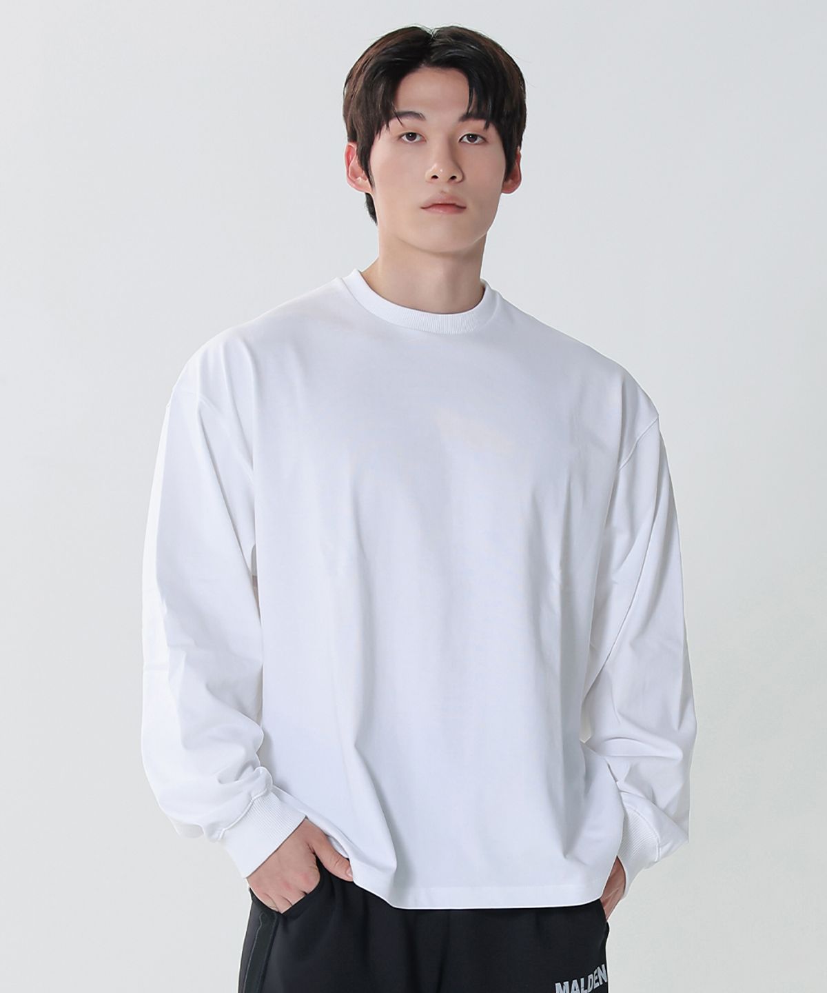 몰든(MALDEN) 헤비 코튼 무지 오버핏 롱슬리브
