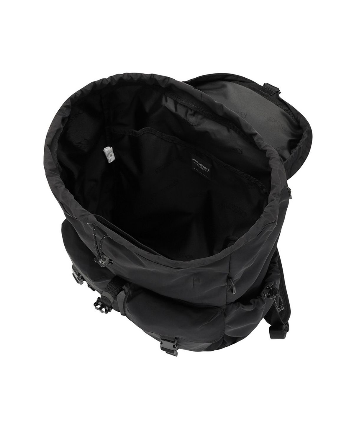 디스커버리 익스페디션(DISCOVERY EXPEDITION) 리플렉스 포켓 백팩 L (BLACK)