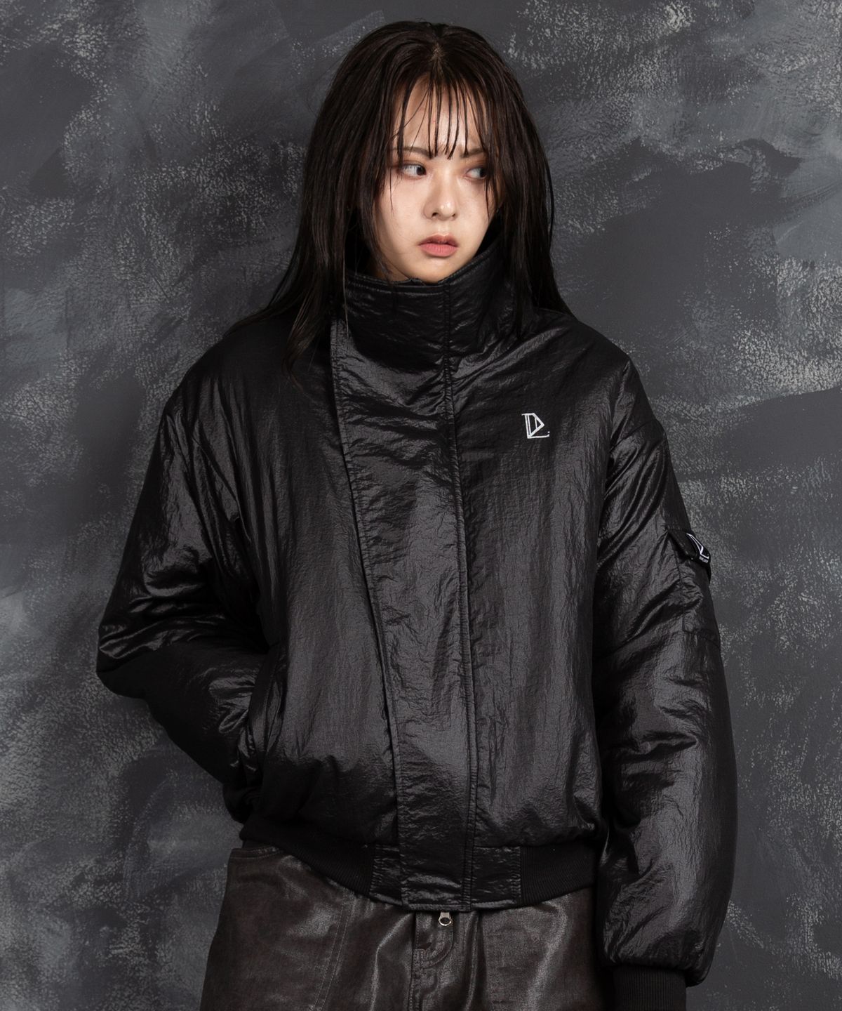 디그노루시르(DIGNOLUCIR) 베텔게우스 붐버 패딩