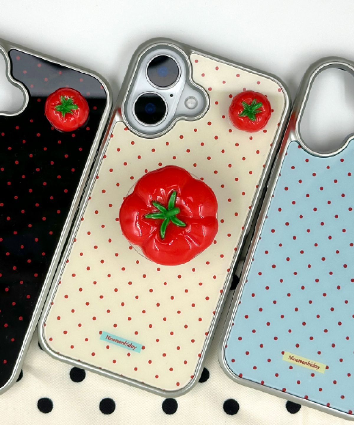 나인틴프라이데이(nineteenfriday) [MagSafe] 3D Tomato Dot Pattern 실버 맥세이프 에폭시 스마트톡 케이스