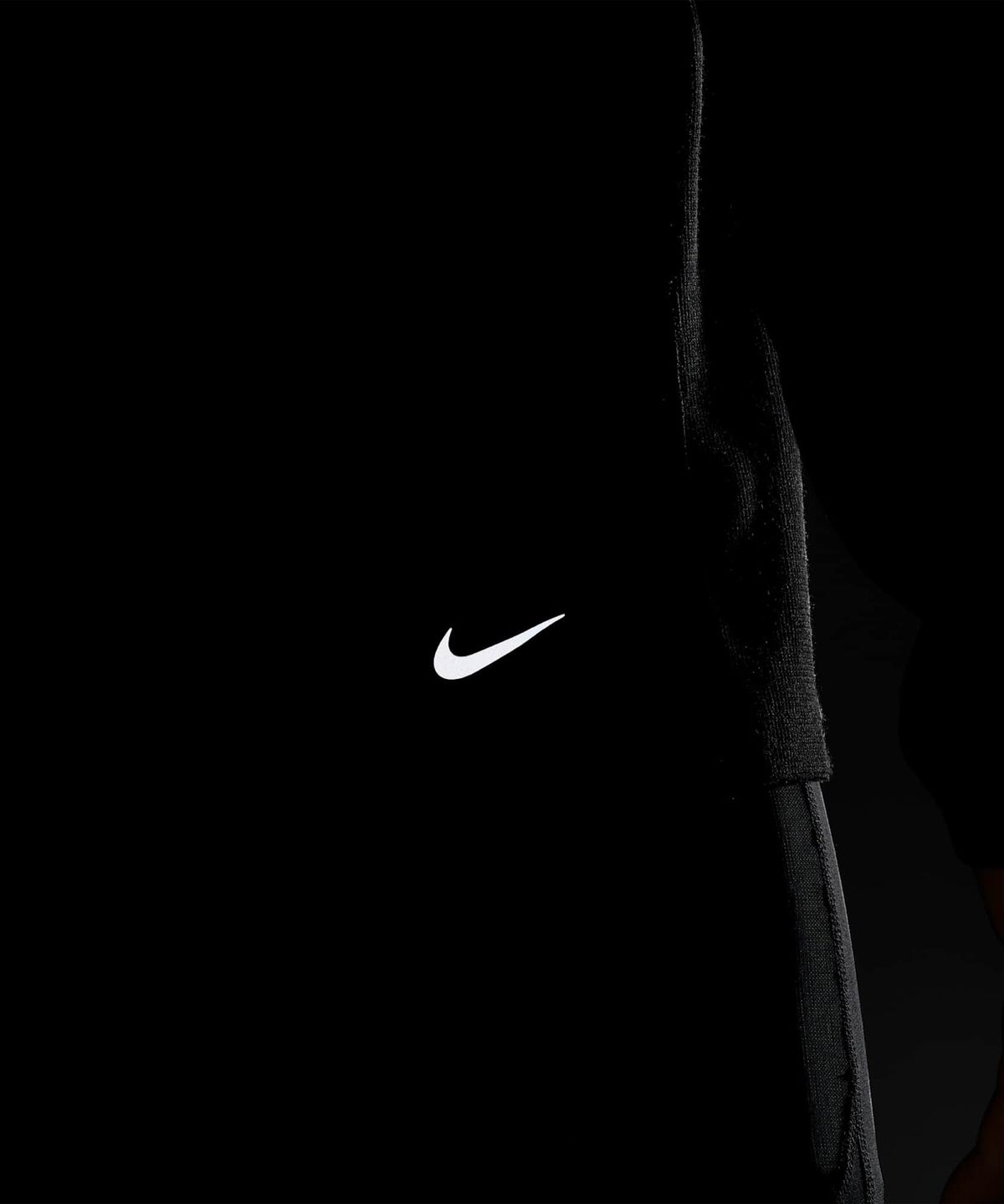 나이키(NIKE) ACG 드라이 핏 미드 레이어 쿼터집 트레일 러닝 탑 M - 블랙:서밋 화이트 / IO9670-010