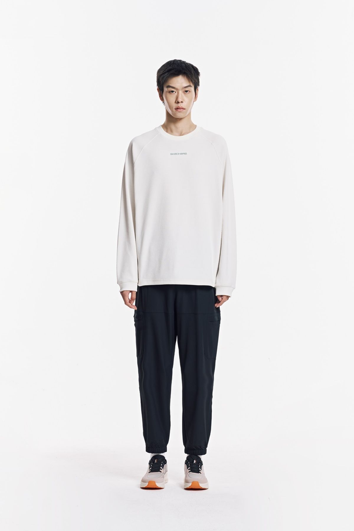 스케쳐스(SKECHERS) 남성 조직감 긴팔 티셔츠_SP3MTCFF031