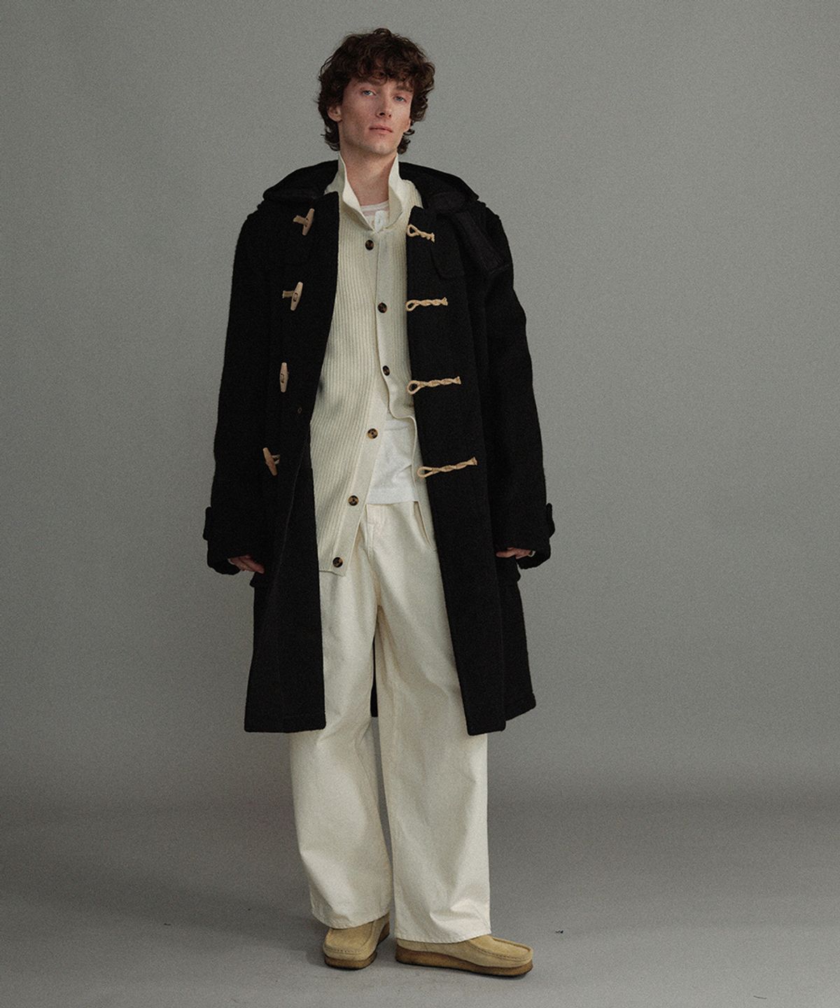 몽고메리(MONTGOMERY) LONG ORIGINAL DUFFLE COAT WITH WOODEN - BLACK