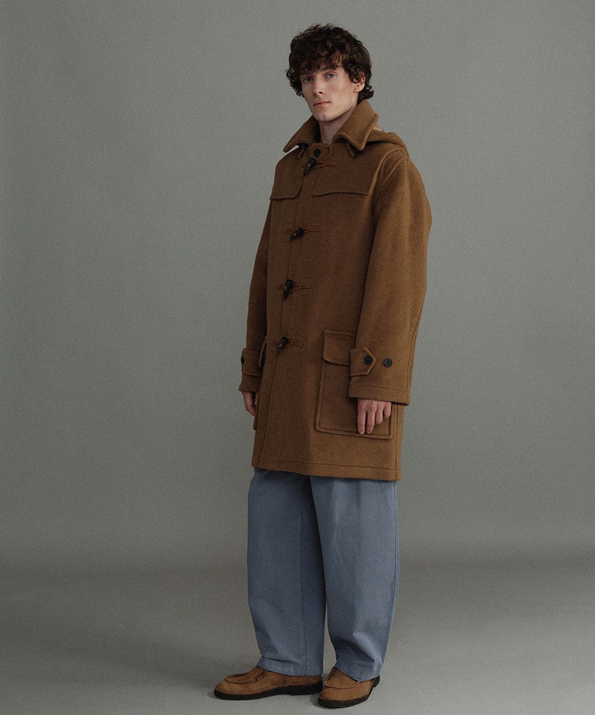 몽고메리(MONTGOMERY) CUSTOM FIT DUFFLE COAT WITH HORN - CAMEL