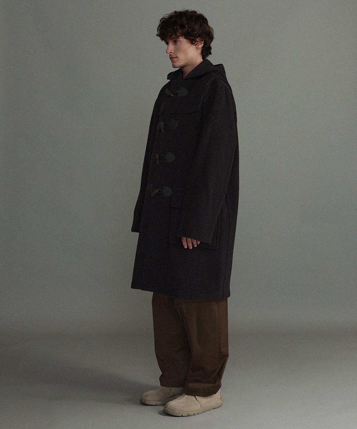 몽고메리(MONTGOMERY) CLASSIC HERRINGBONE DUFFLE COAT WITH HORN - BLACK