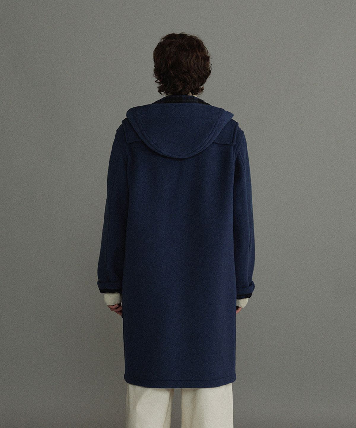 몽고메리(MONTGOMERY) CLASSIC FIT DUFFLE COAT WITH HORN - ROYAL BLUE