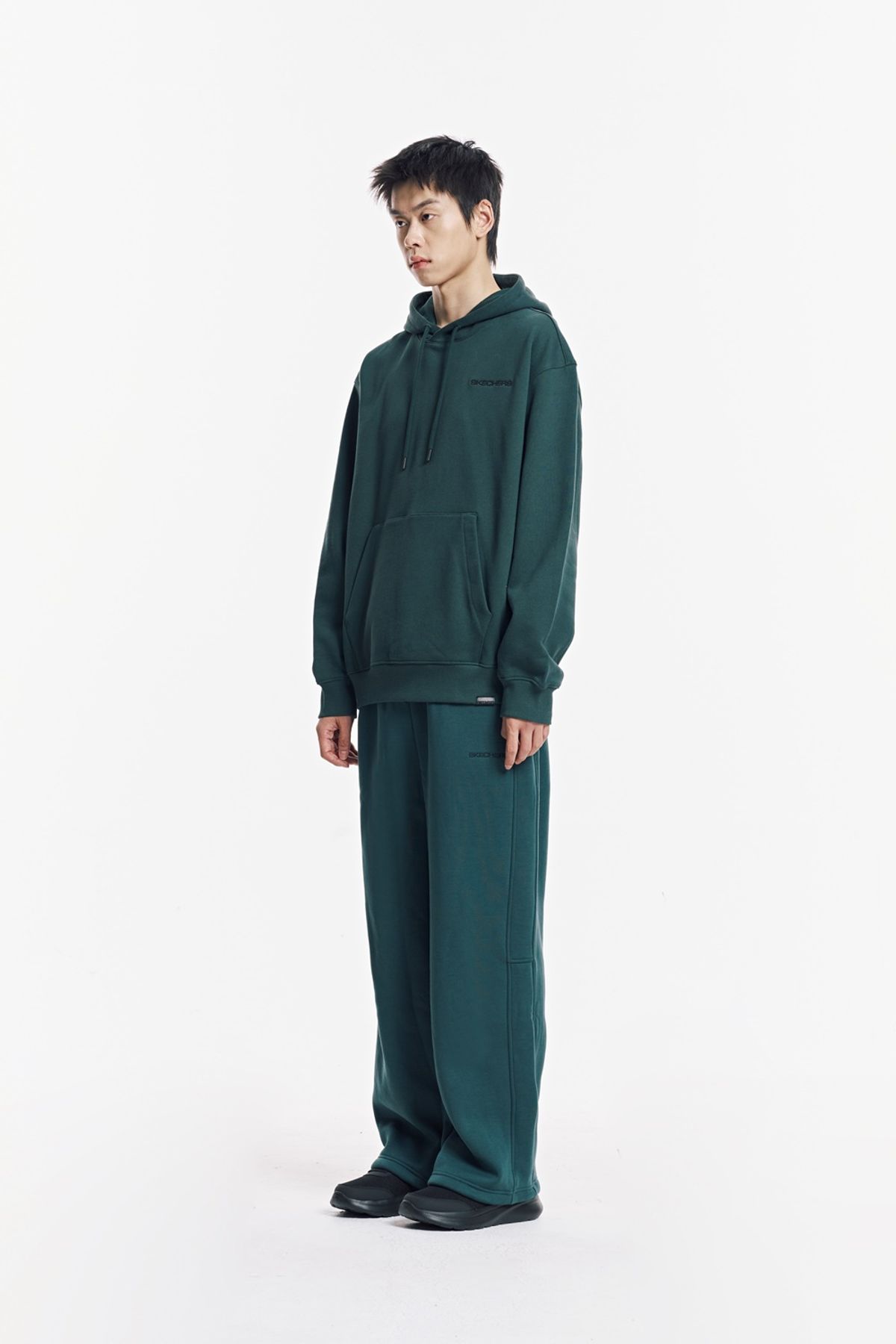 스케쳐스(SKECHERS) 남성 기모 베이직 후드 티셔츠_SP3MTCFW032