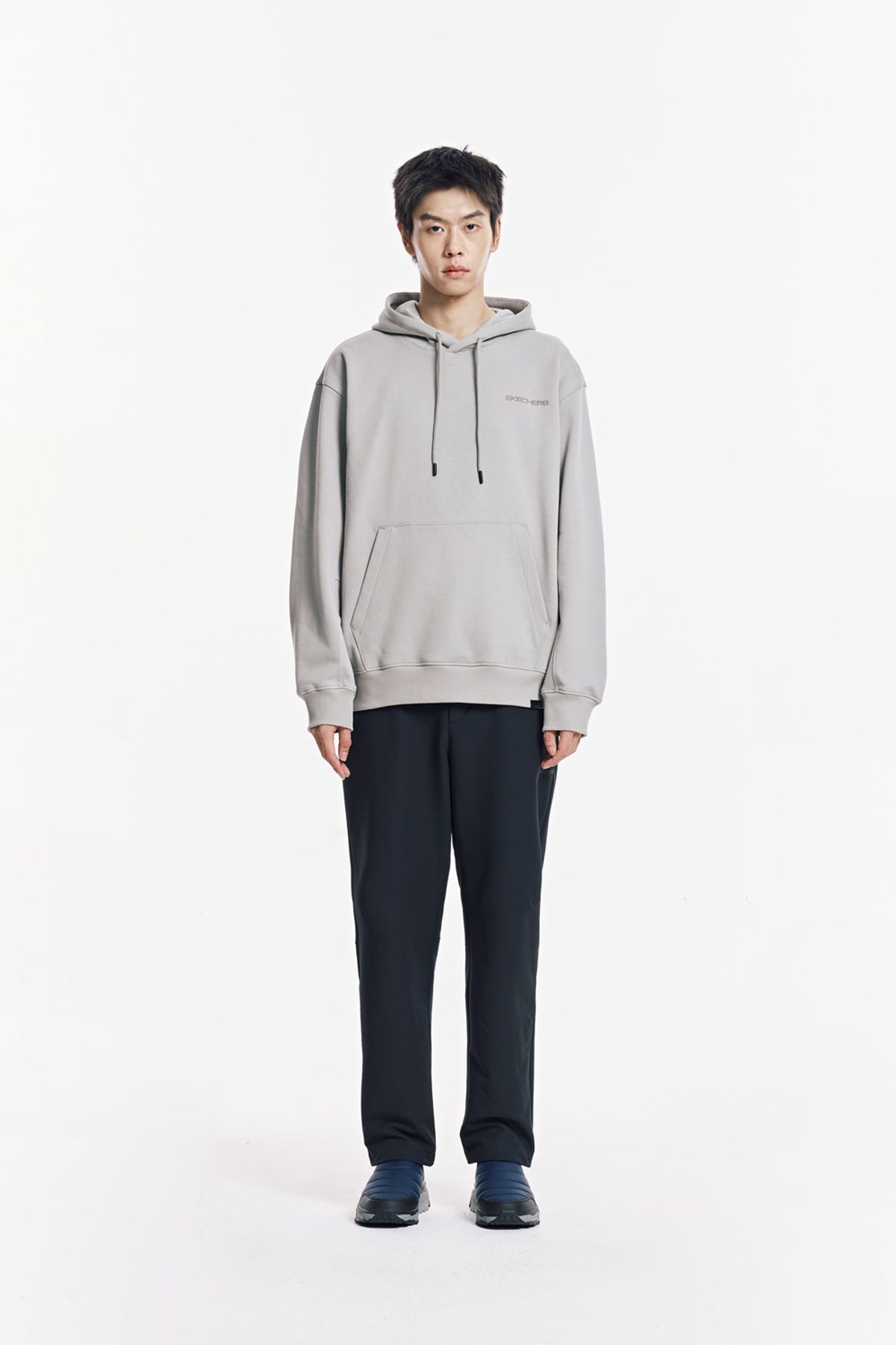 스케쳐스(SKECHERS) 남성 기모 베이직 후드 티셔츠_SP3MTCFW031