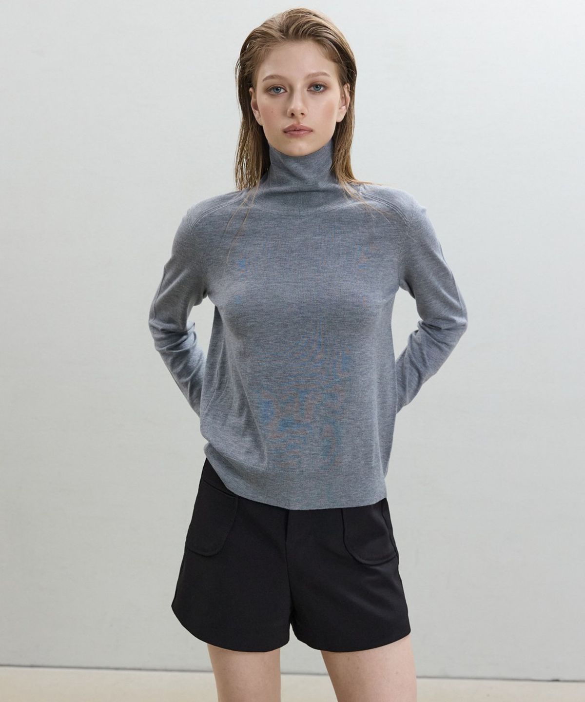 디에토(DEETO) Basic Thin Turtleneck [GREY]