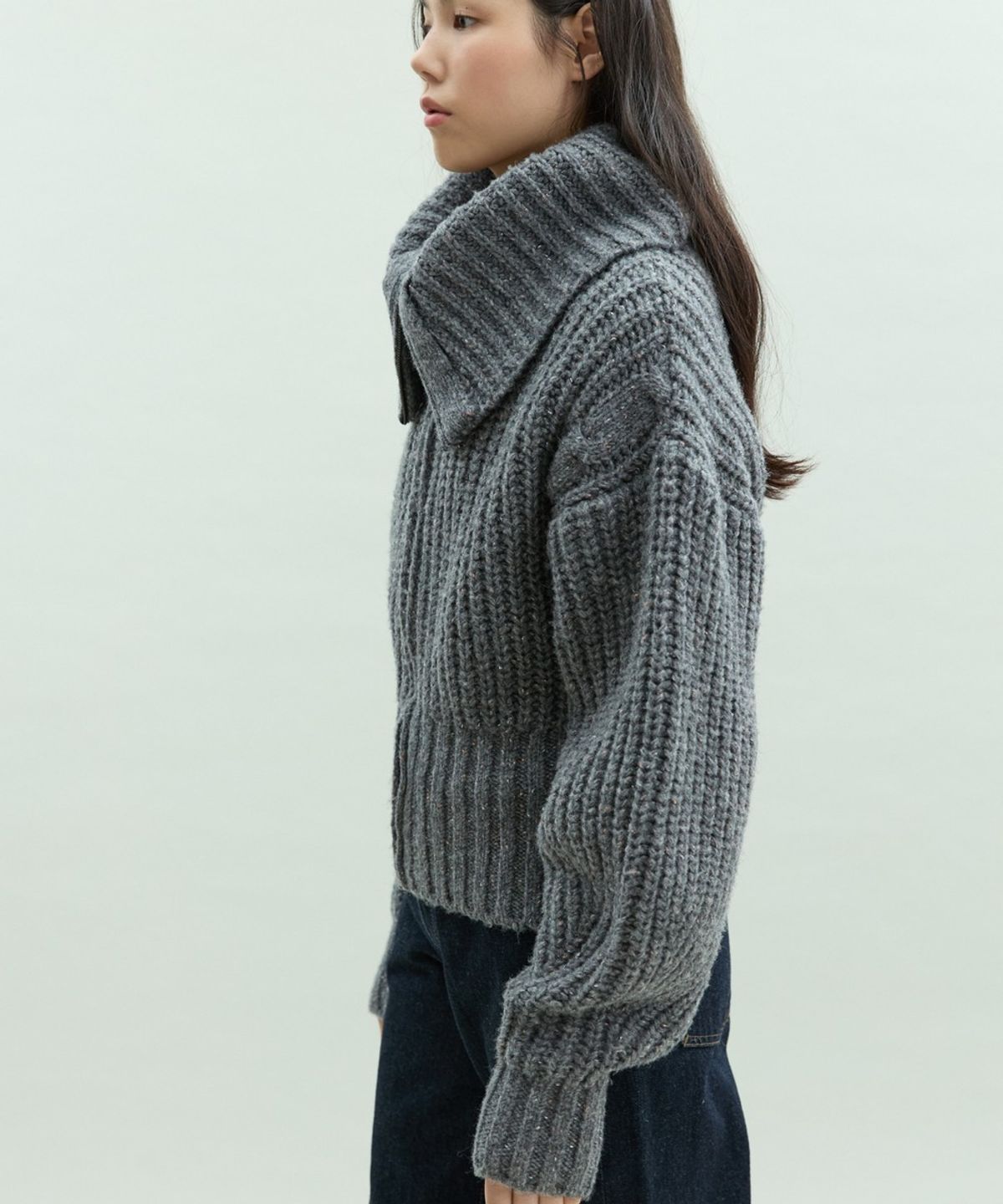 디에토(DEETO) Bulky Collar Zip-Up [GREY]