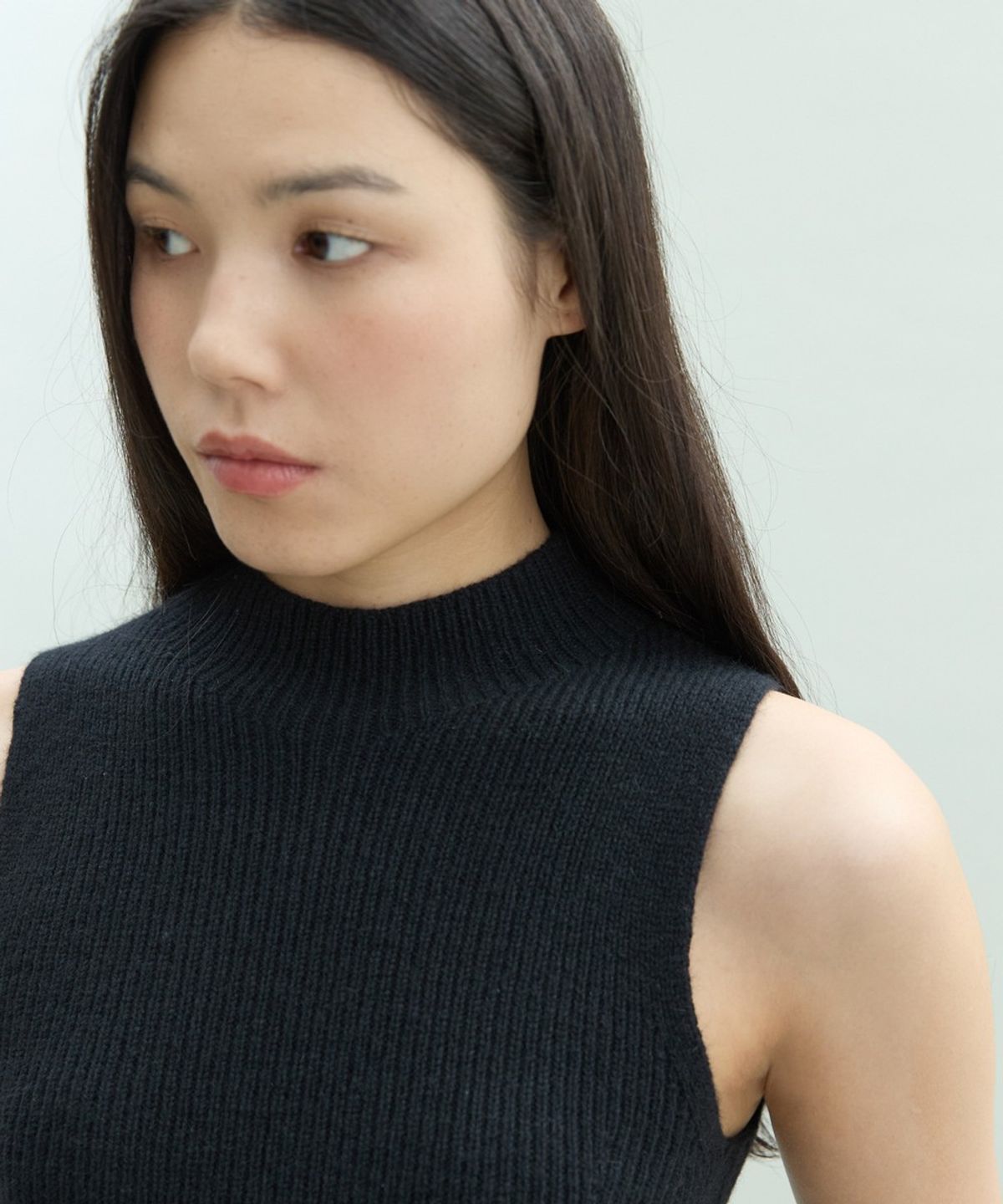 디에토(DEETO) Layered V-Neck Set [BLACK]